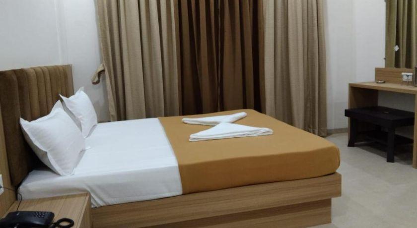 Hotel Sai Aakanksha in Vasai Virar