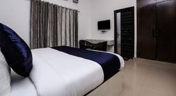Hotel Vizima Blu in Noida
