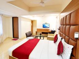 Hotel JK Regency in Mumbai