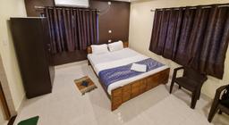 Hotel Golden Imperial in Kolkata