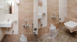 Hotel Raheja Residency in Mumbai