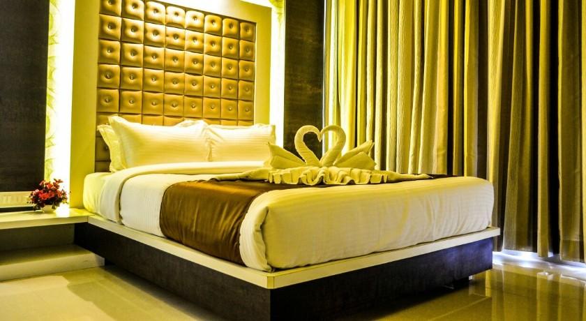 Rudra Shelter International Hotel in Vasai Virar