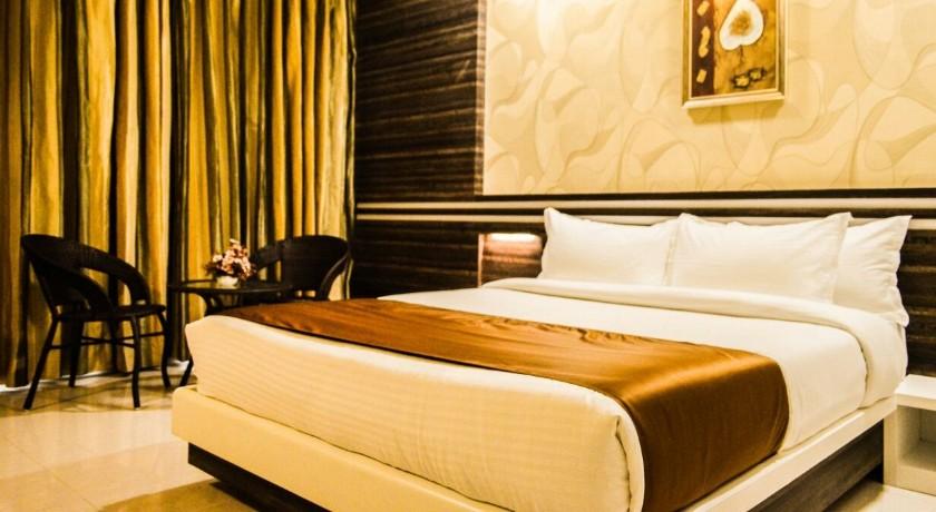 Rudra Shelter International Hotel in Vasai Virar