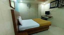 Hotel Navratna Residency in Thane
