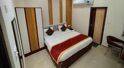 Hotel Royal Rooms in Lucknow