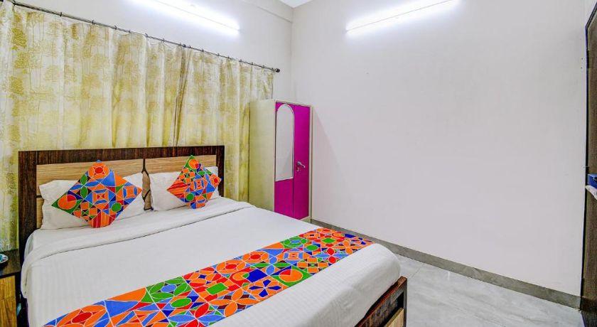 Hotel The Moon in Kolkata
