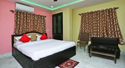Red velvet Inn in Kolkata