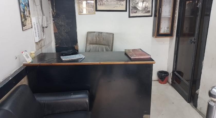 Hotel Dayal in Lucknow