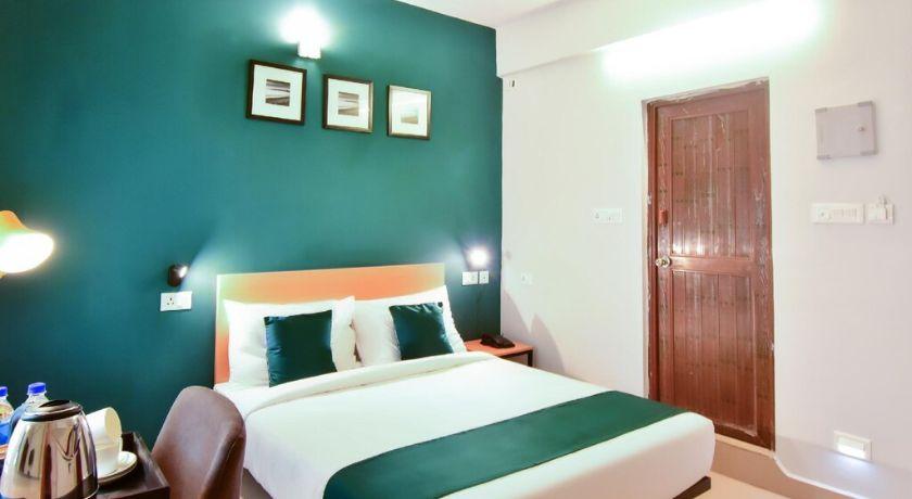 Crayons Hotel in Chennai