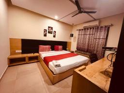 Kings 10 in Bangalore