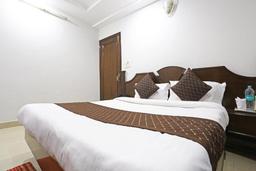Hotel Ratandeep in Delhi