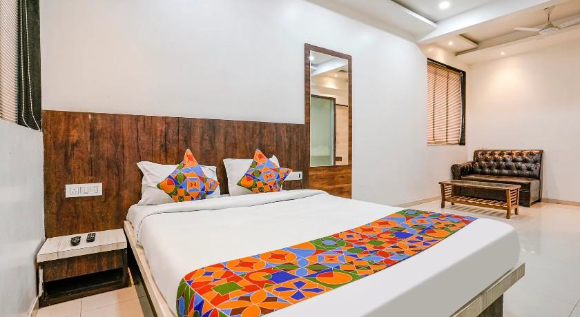 Hotel Krishna Inn in Bhiwandi