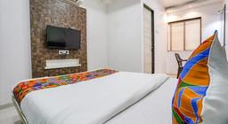 Hotel Krishna Inn in Bhiwandi
