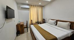 Hotel JPM The Oscar Hospitality in Delhi