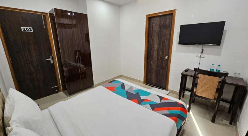 Hotel JPM The Oscar Hospitality in Delhi
