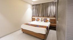 Mood Hotel in Vasai Virar