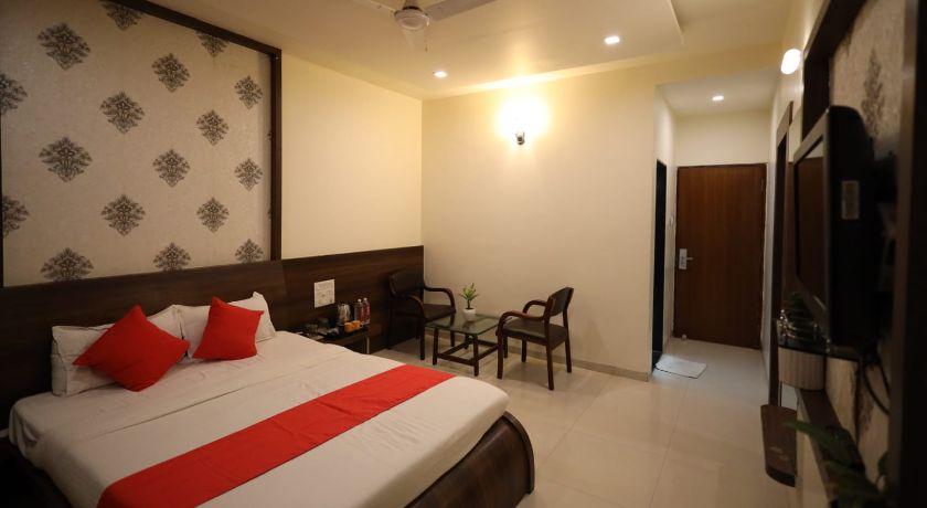 Sai Shree Hotel in Shirdi