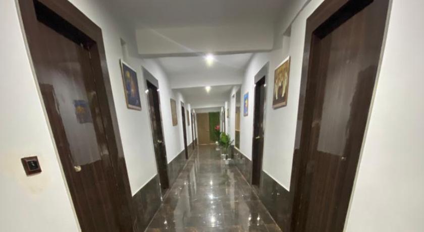 Hotel Mount Olympus in Noida