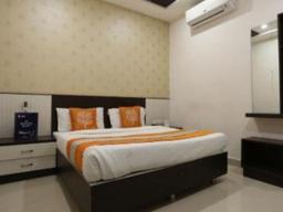 SSR Luxury Rooms in Hyderabad