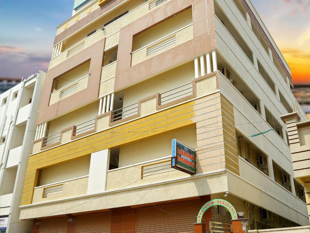 Lakeview Residency in Tada