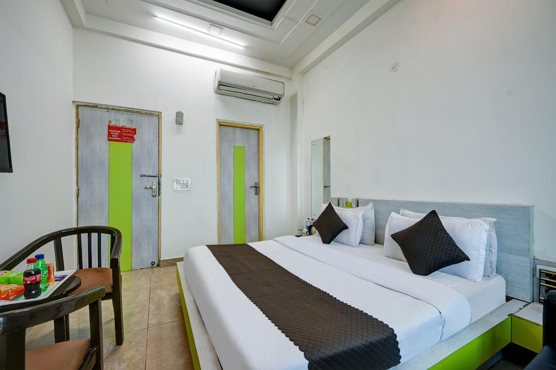 Hotel Cladis in Noida