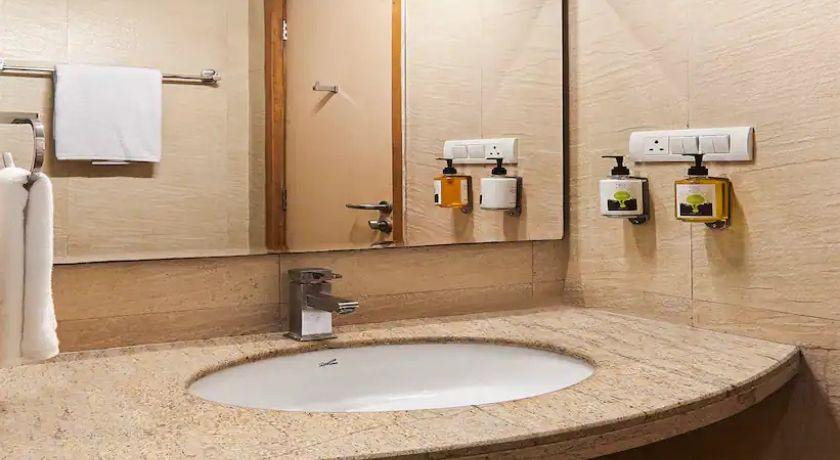 Monday Hotels Mahape in Navi Mumbai