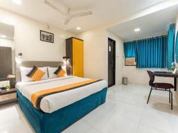 Hotel Bindra Elite in Mumbai