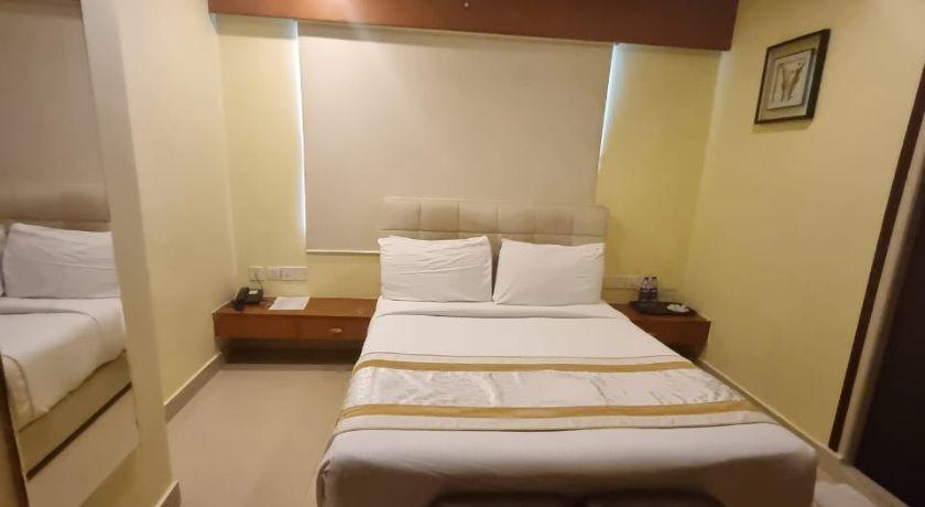 Hotel Diamonds Pearl in Visakhapatnam