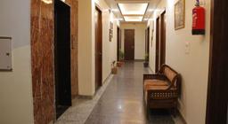 Hotel Taj Sarovar in Agra