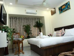 Hotel Orchide House in Navi Mumbai