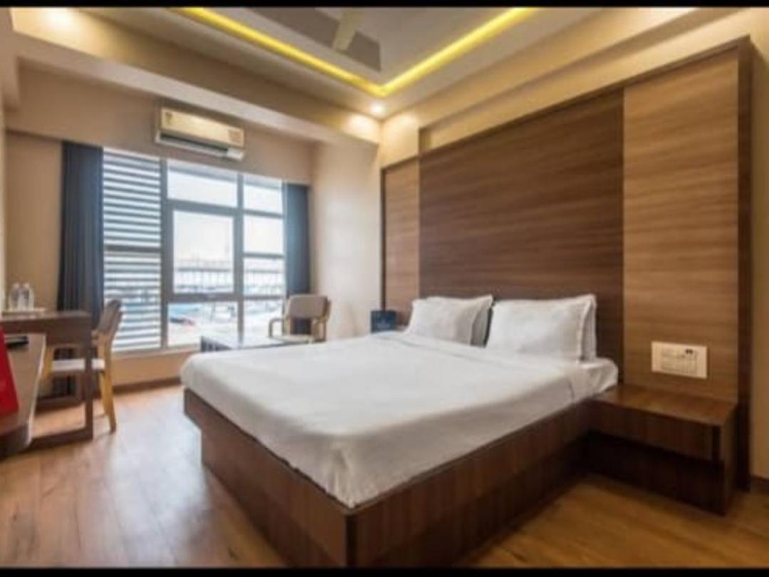 Hotel Mahadev Residency in Bhiwandi