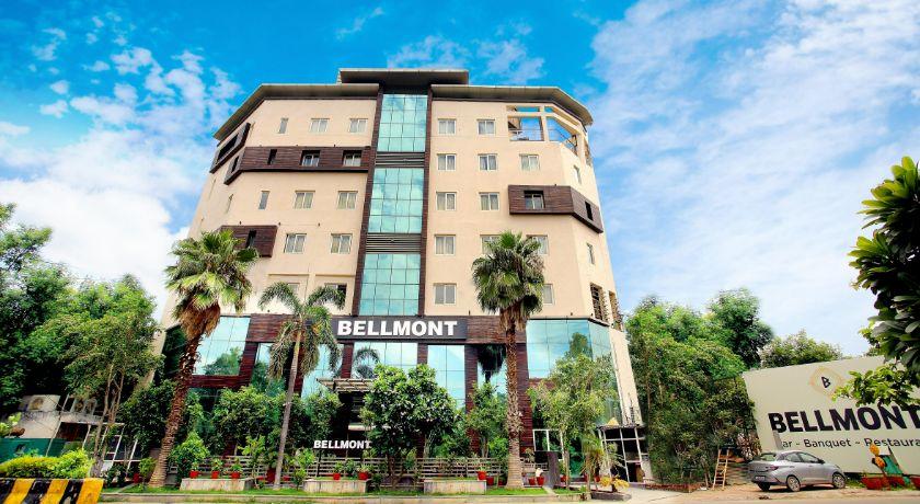Bellmont Hotel in Noida