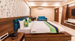 Lemon Wood Suites in Pune