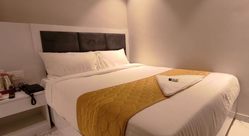Grand Dyad Hotel in Mumbai