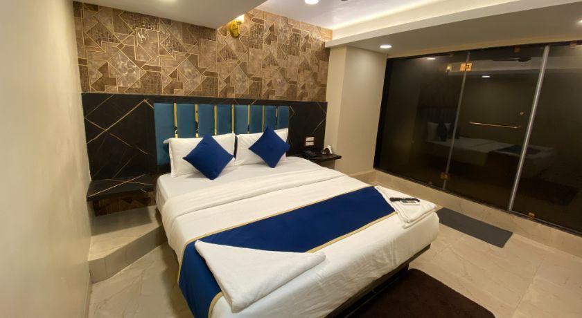 Hotel 97 Inn in Mumbai
