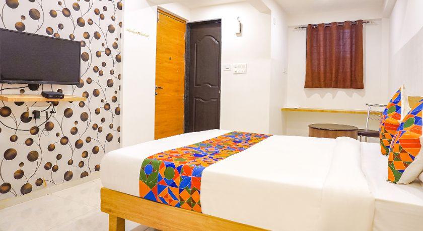 Saffron Inn in Pune