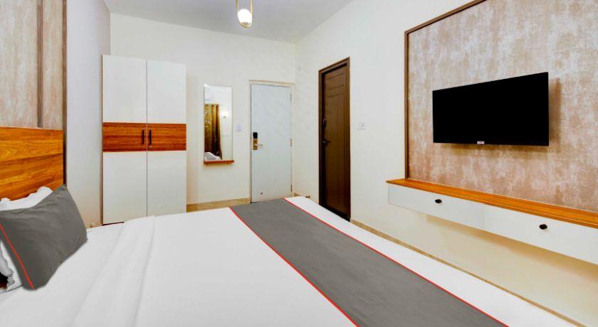 Hotel Royal Suites in Bangalore