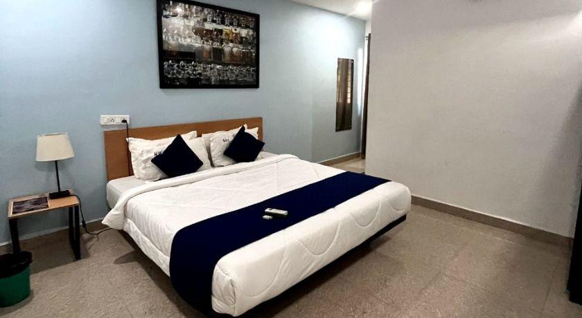 Golden Elite Hotel in Hyderabad