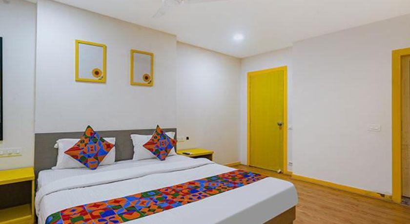 Hotel Luxury stay inn in Hyderabad