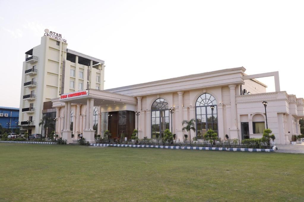 Hotel Star Continental in Noida