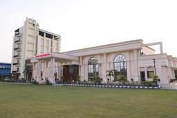 Hotel Star Continental in Noida