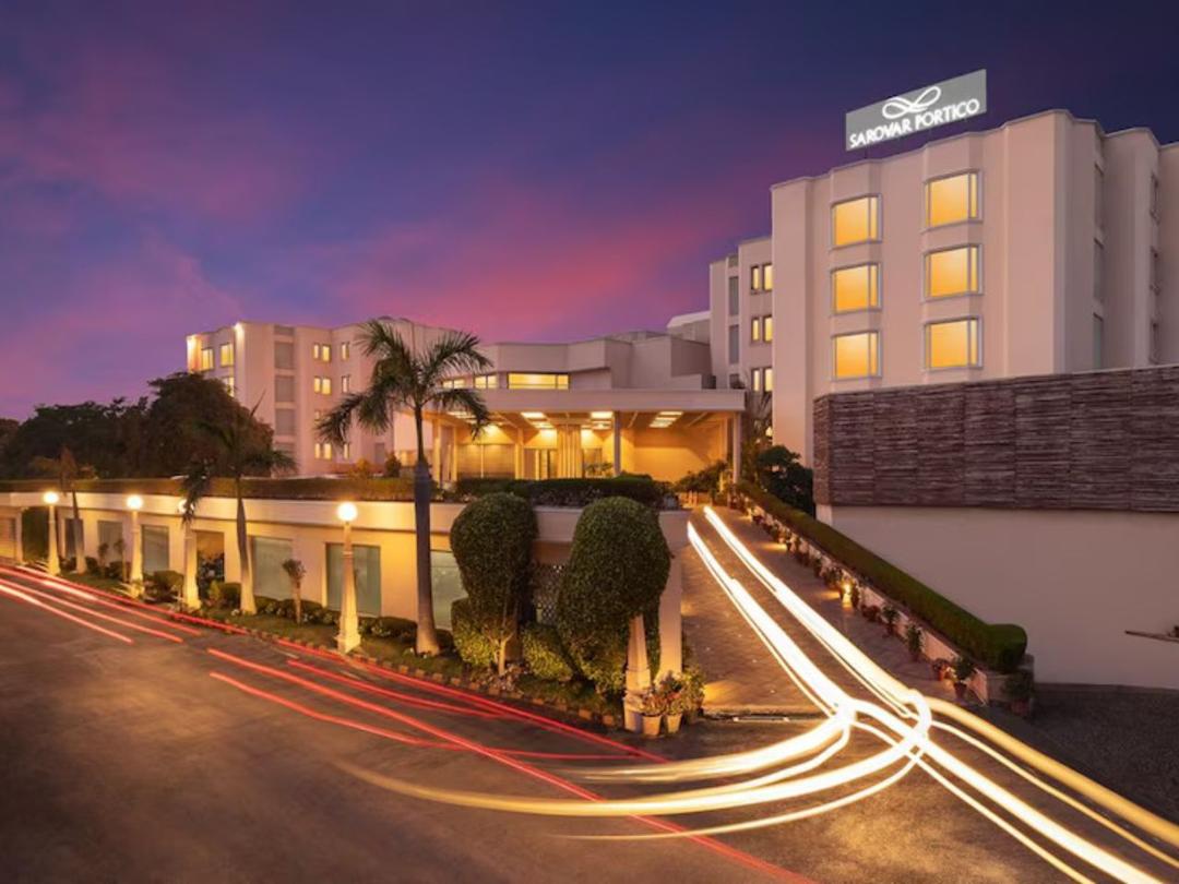 Sarovar Portico Surajkund in Faridabad