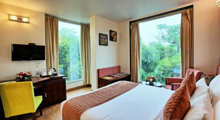 Rose Mallow Hotel in Delhi