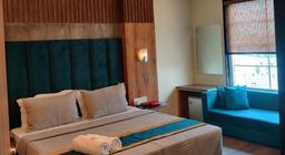 Hotel White Lily in Bhopal