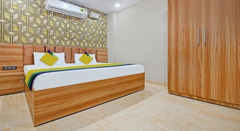 Hotel The Ramansh By Param in Ayodhya