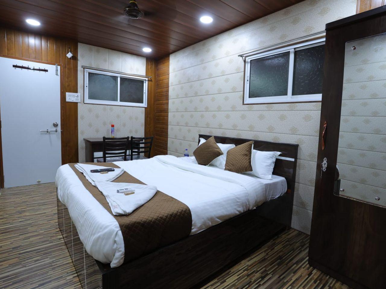 Hotel Shiv Vandana in Thane