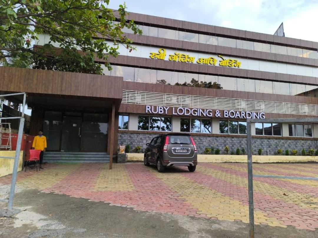 Hotel Ruby in Thane
