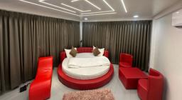 Aundh Elite Stay in Pune