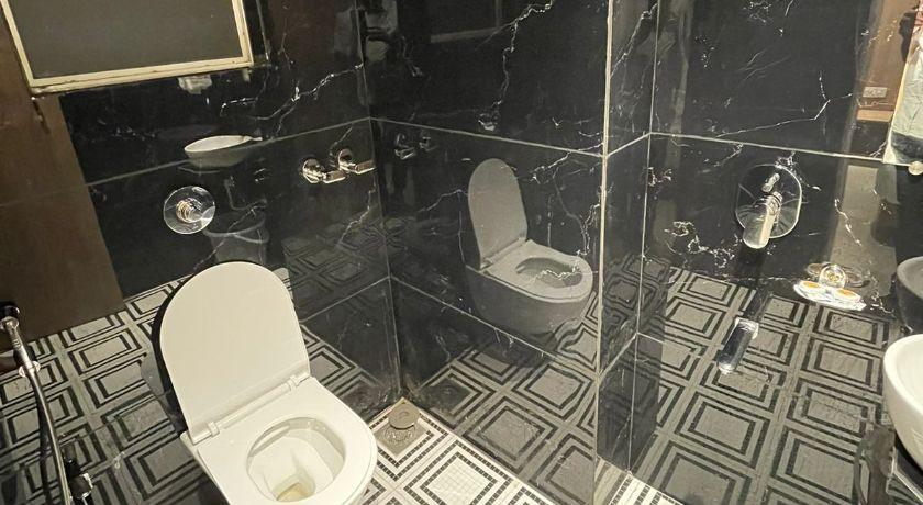 Hotel The West Coast in Vasai Virar