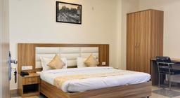 Hotel Silver Bliss in Lucknow